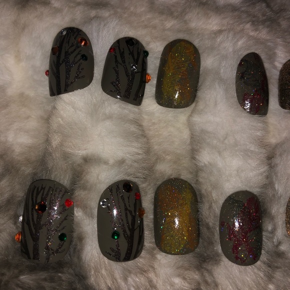 Fall trees and feathers custom press on nails - Picture 3 of 8